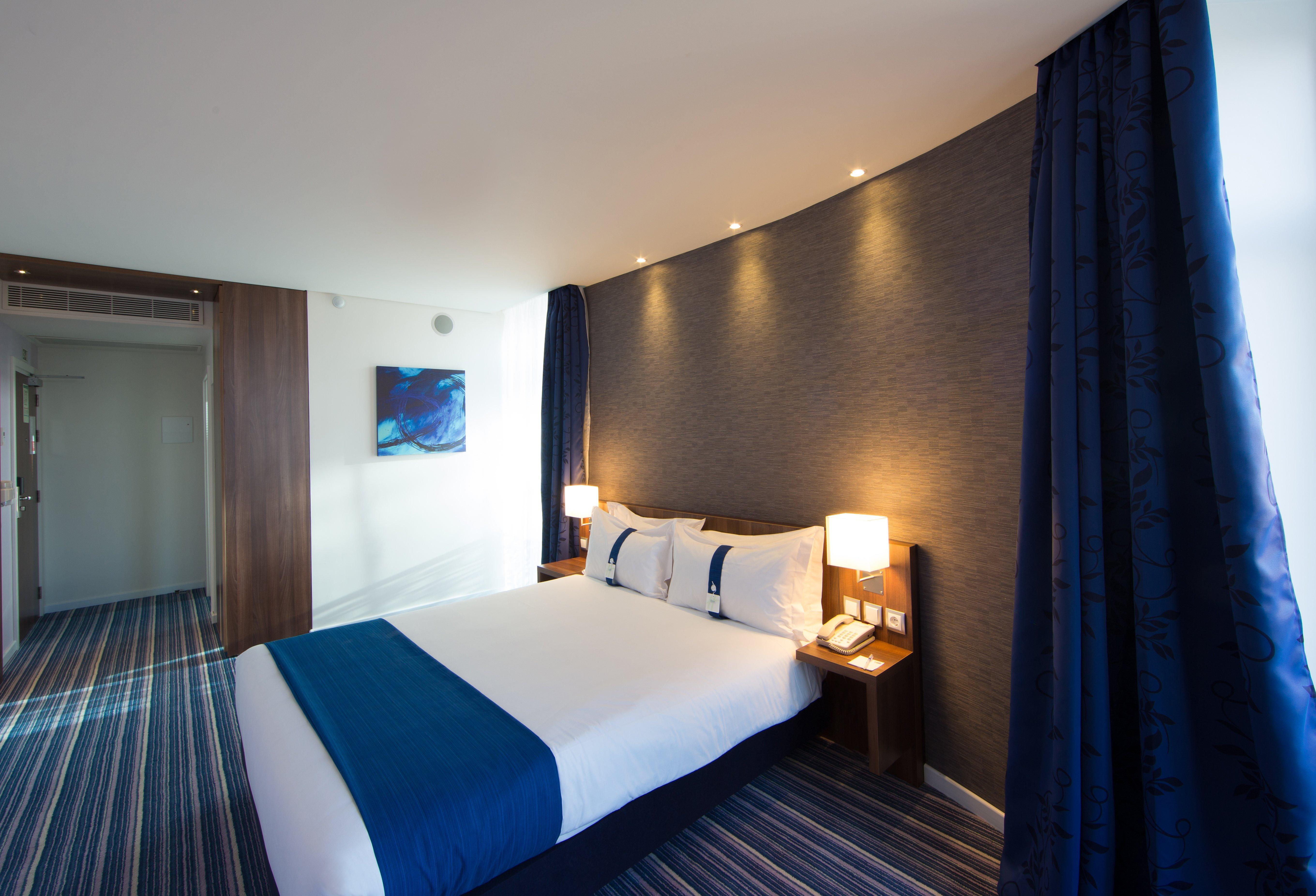Holiday Inn Express Lisboa - Av. Liberdade By Ihg Luaran gambar