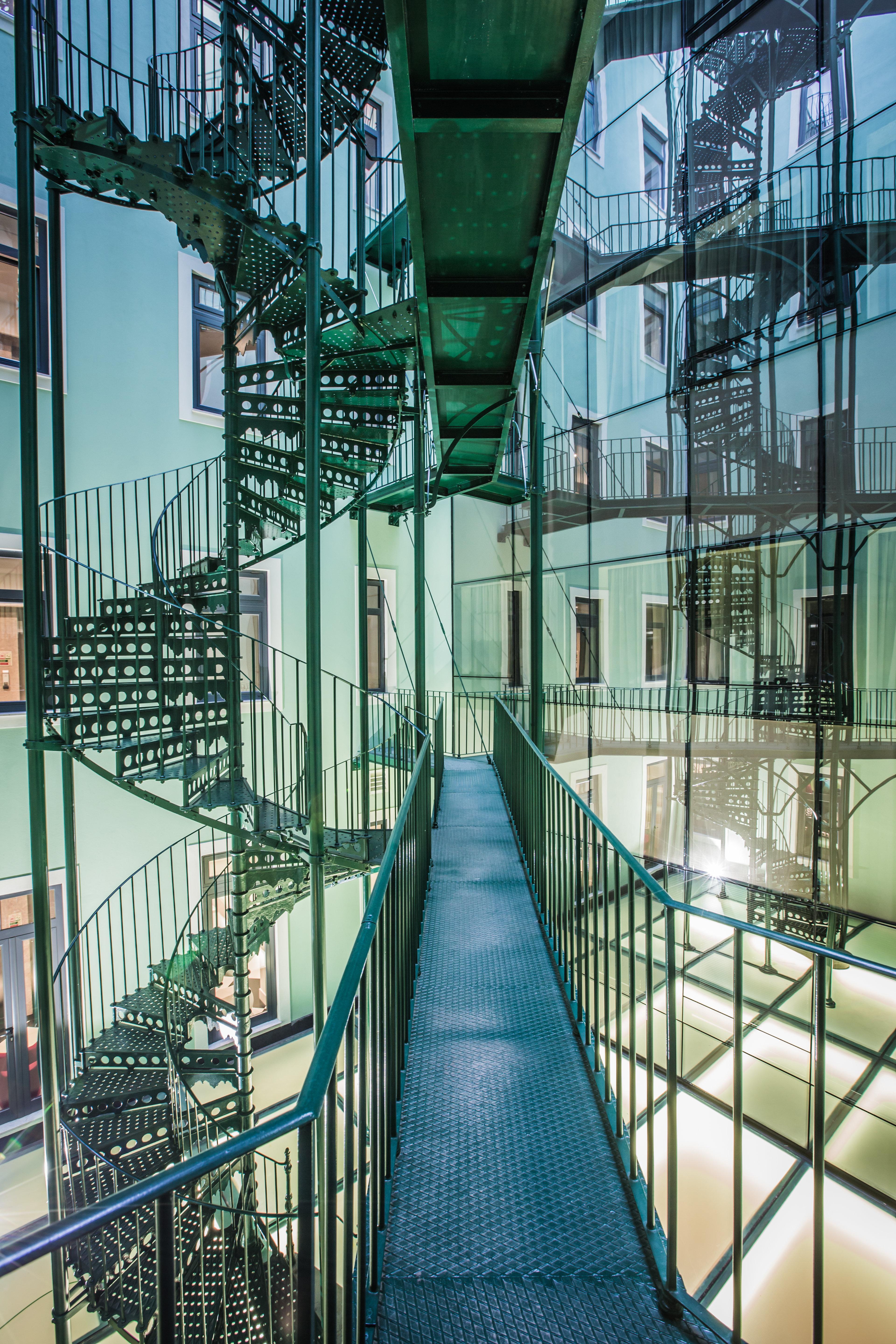 Holiday Inn Express Lisboa - Av. Liberdade By Ihg Luaran gambar